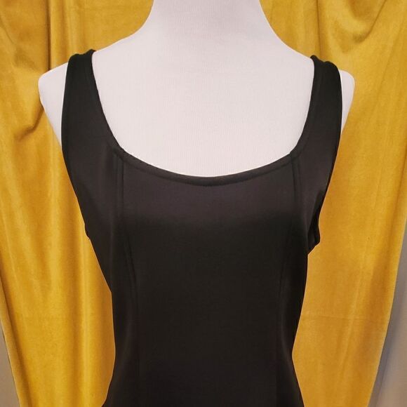 Little Black Scuba Dress - NWT - Maurizio Mykonos. - Picture 6 of 10